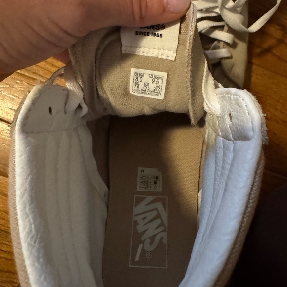 Vans Sk8 Hi Shoe - Picture 3 of 3